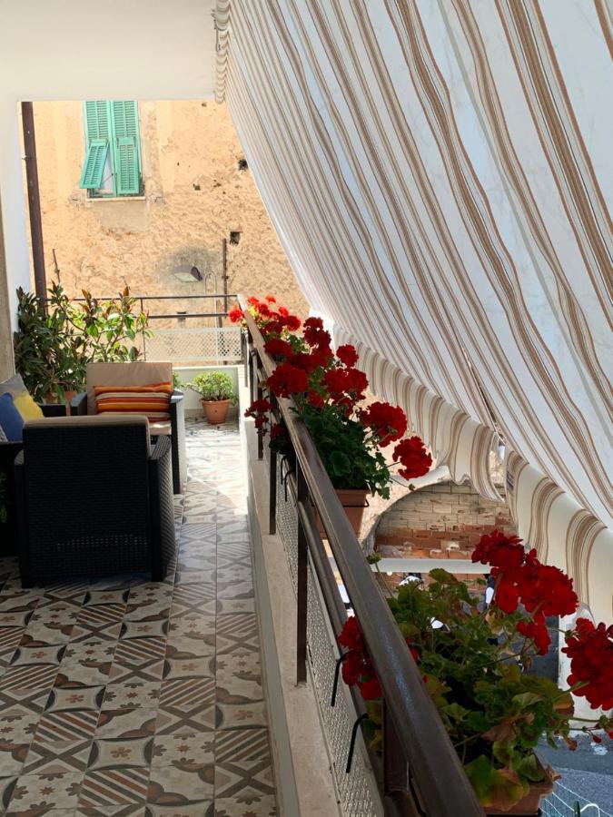 Apartamento Ylli House San Remo Exterior foto